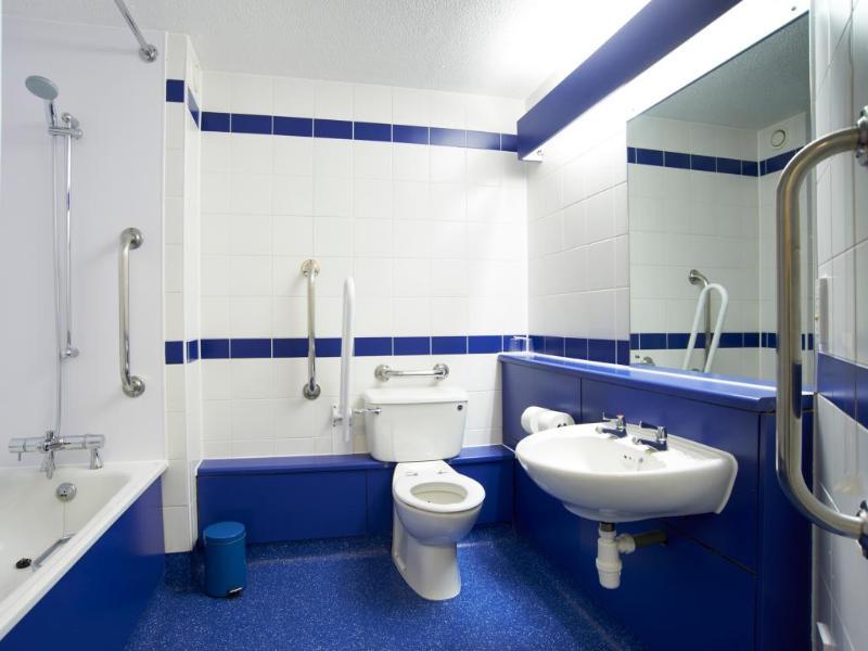 Travelodge Edinburgh Dreghorn Eksteriør billede