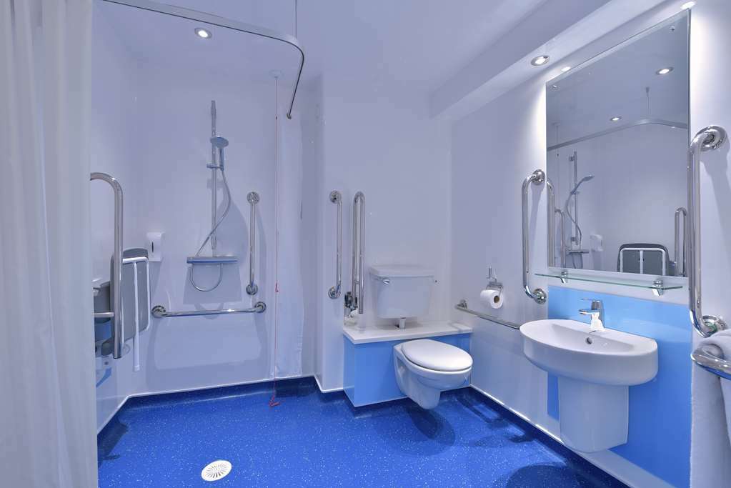 Travelodge Edinburgh Dreghorn Værelse billede